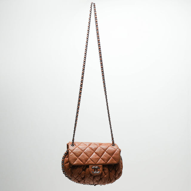 CHANEL CHAIN AROUND FLAP