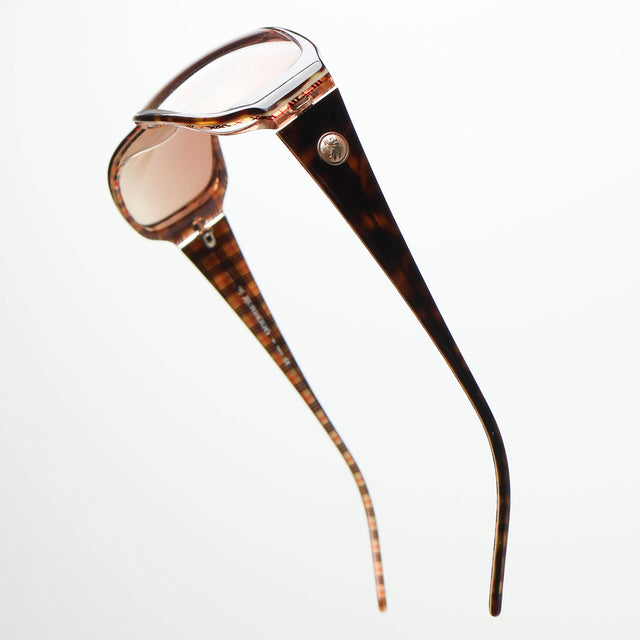 BURBERRY SUNGLASSES