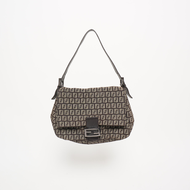 FENDI MAMA BAGUETTE HAND BAG