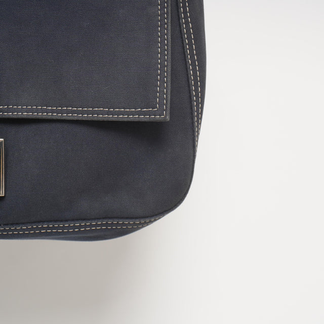 FENDI MAMA BAGUETTE HAND BAG