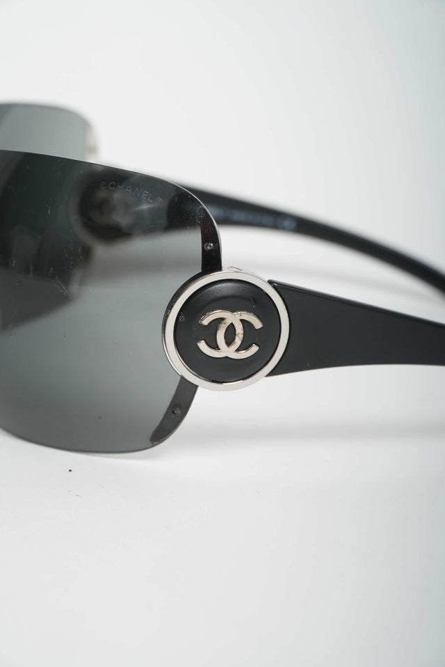 CHANEL 2000s SHIELD SUNGLASSES