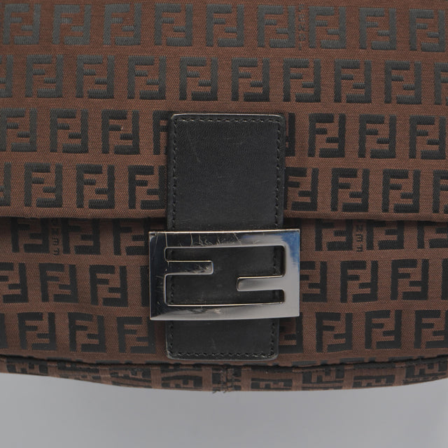 FENDI MAMMA BAGUETTE HAND BAG
