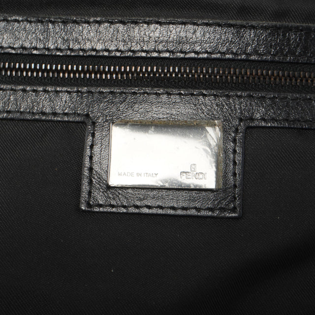 FENDI MAMMA BAGUETTE HAND BAG