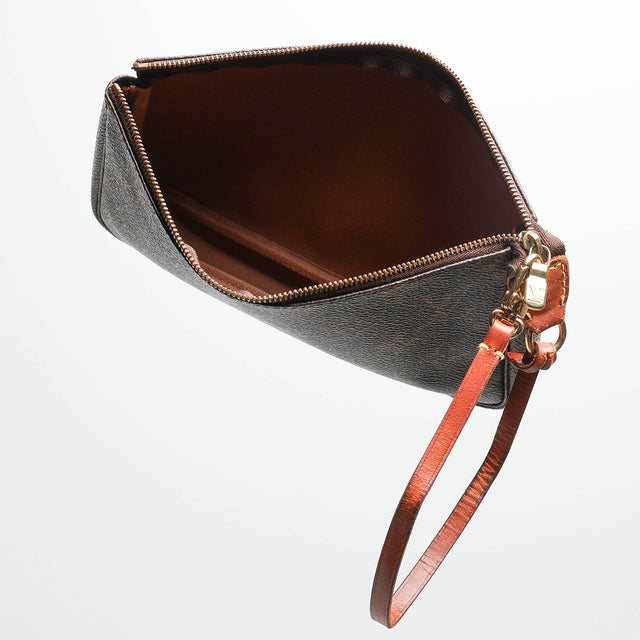 LOUIS VUITTON POCHETTE BAG