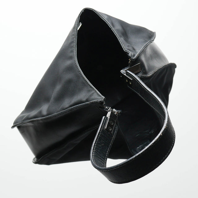 GUCCI NYLON HAND BAG