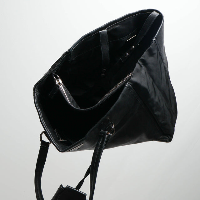 PRADA LEATHER TOTE BAG