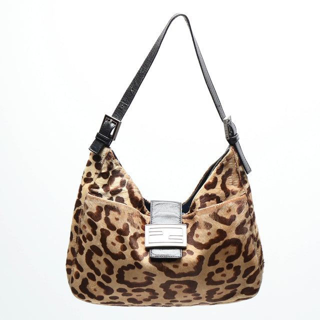 FENDI MAMMA BAGUETTE BAG