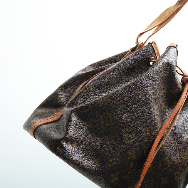 LOUIS VUITTON PETIT NOE