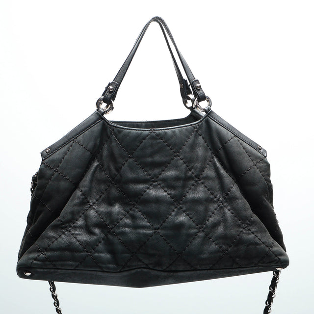 CHANEL LEATHER HAND BAG