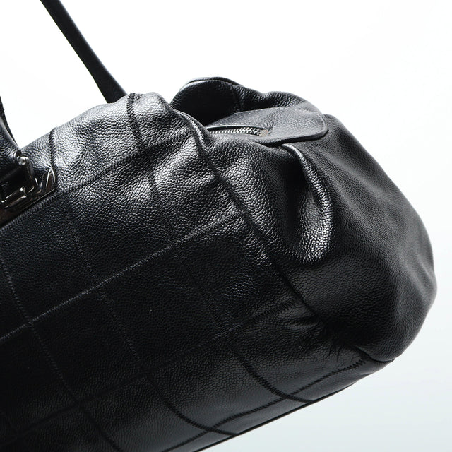 CHANEL LEATHER HAND BAG
