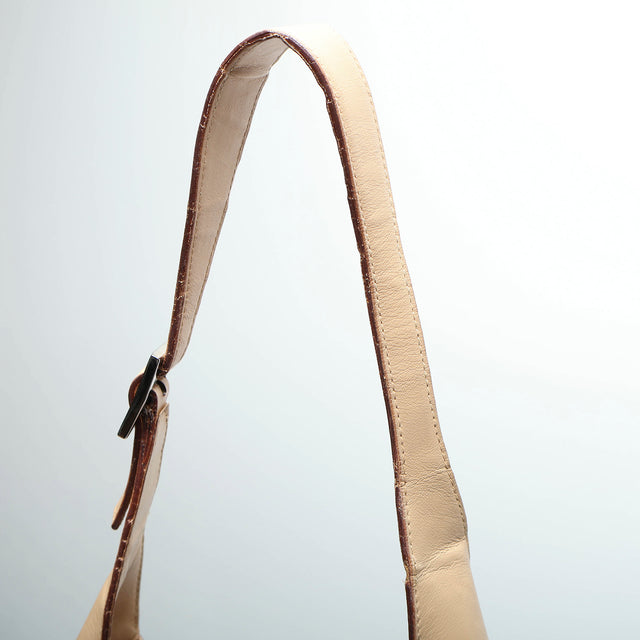 GUCCI LEATHER HAND BAG