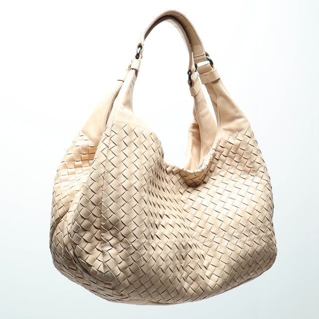 BOTTEGA VENETA LEATHER HAND BAG