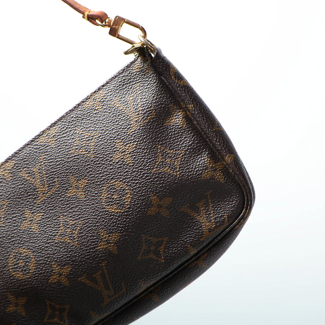 LOUIS VUITTON POCHETTE ACCESSOIRE