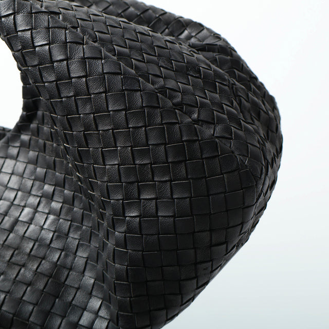 BOTTEGA VENETA LEATHER HAND BAG