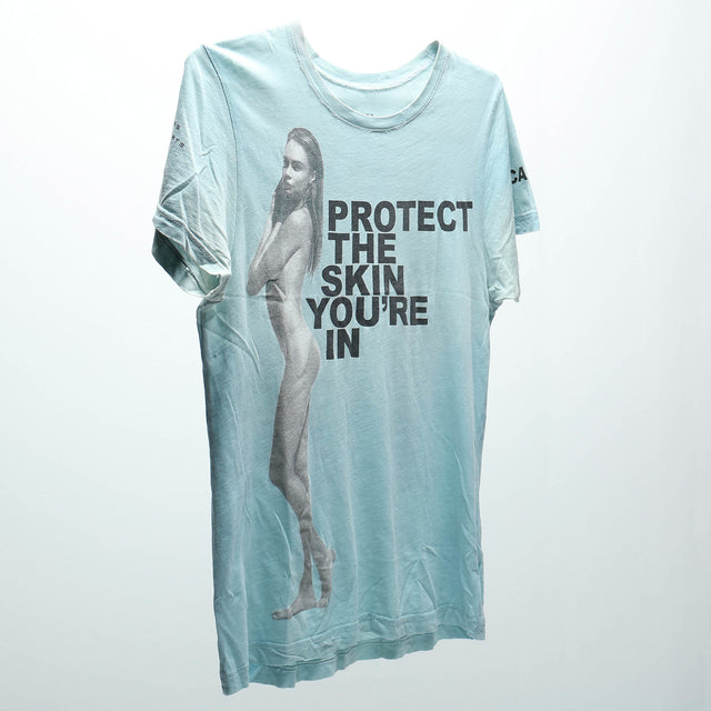 MARC JACOBS PROTECT THE SKIN YOUR IN SHIRT