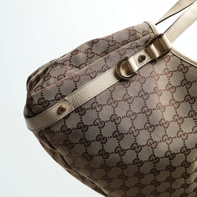 GUCCI ABBEY HAND BAG