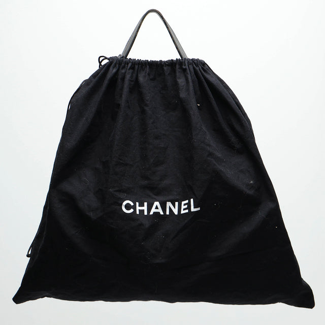 CHANEL ON THE ROAD HOBO