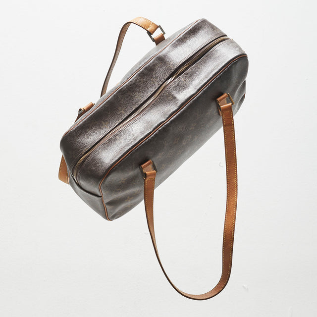 LOUIS VUITTON CITE GM BAG