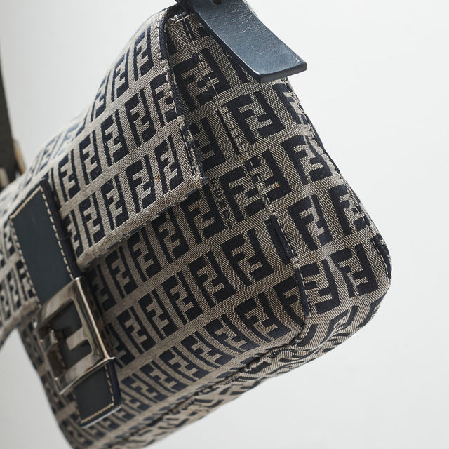 FENDI MONOGRAM HAND BAG