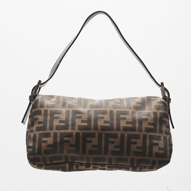 FENDI MAMMA BUCKET BAG