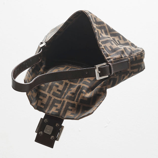 FENDI MAMMA BUCKET BAG