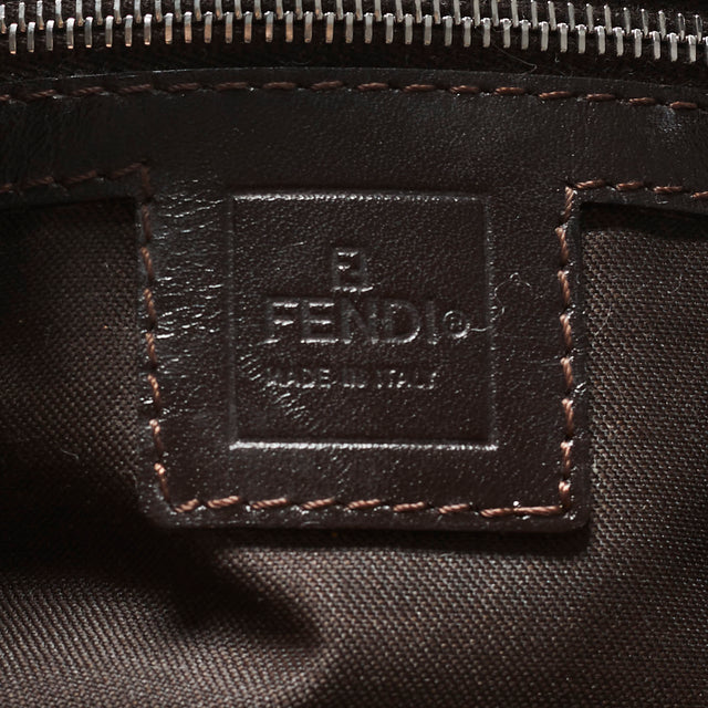 FENDI MAMMA BUCKET BAG