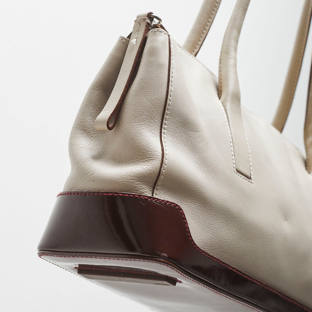 PRADA LEATHER HAND BAG