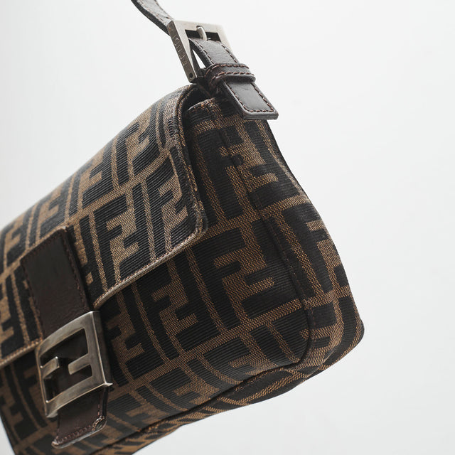 FENDI BAGUETTE BAG