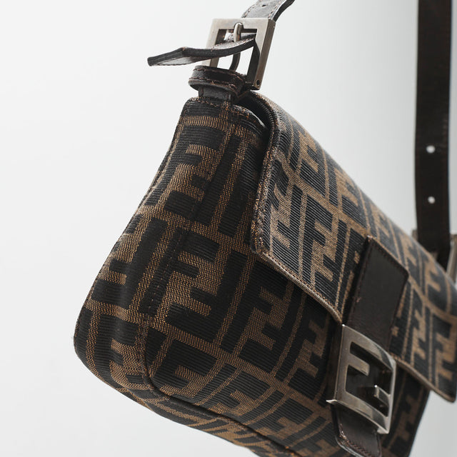 FENDI BAGUETTE BAG