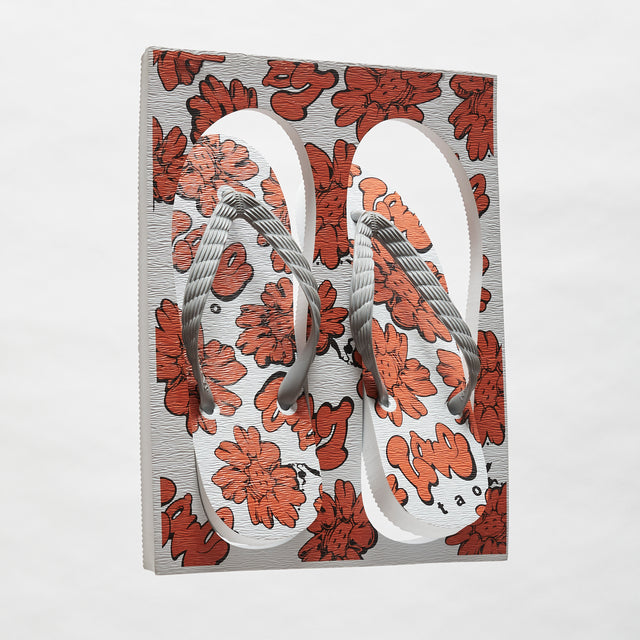 COMME DES GARCONS FLIP FLOPS