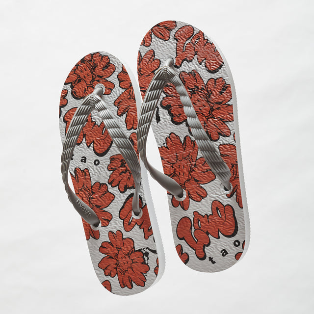 COMME DES GARCONS FLIP FLOPS