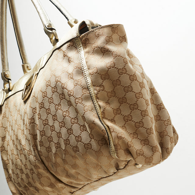 GUCCI MONOGRAM HAND BAG
