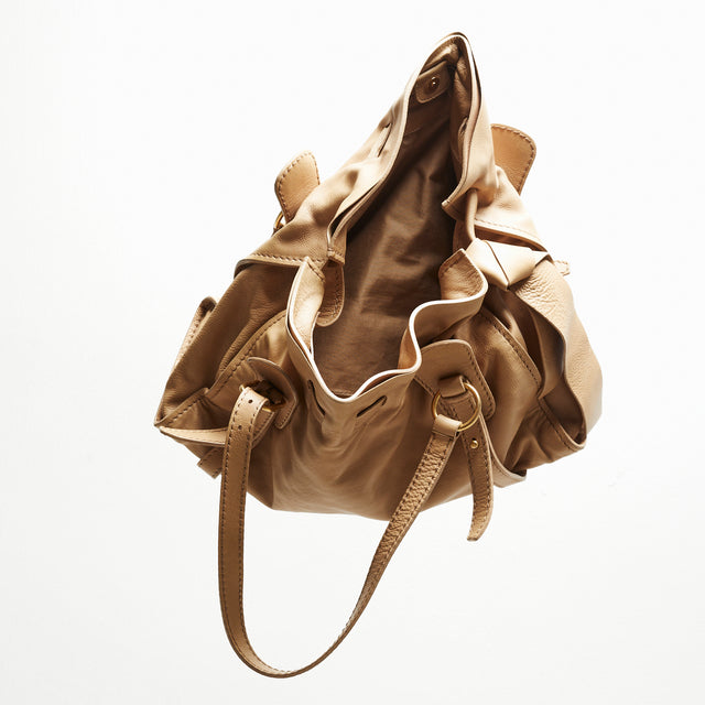 MIU MIU LEATHER HAND BAG