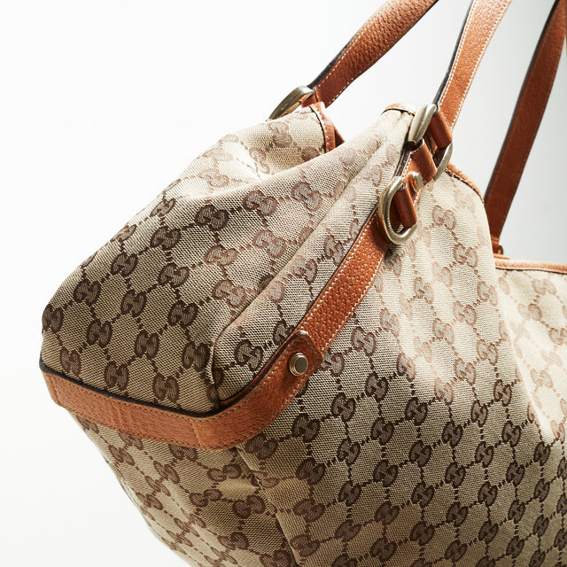 GUCCI ABBEY HAND BAG