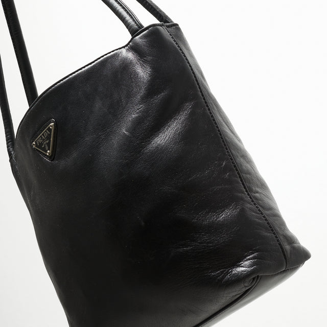 PRADA LEATHER HAND BAG