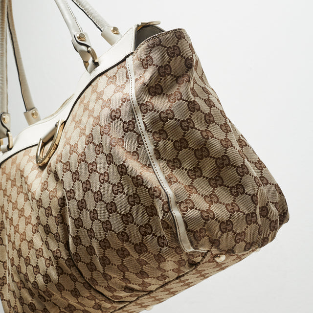 GUCCI ABBEY HAND BAG