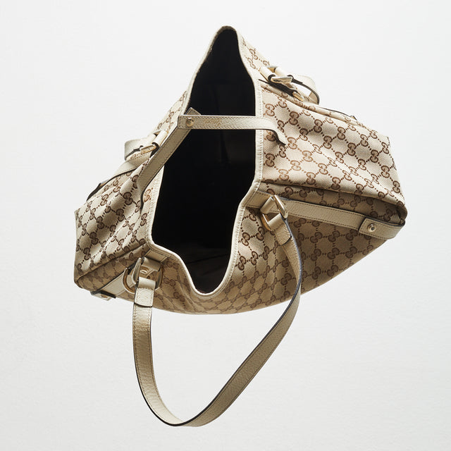 GUCCI ABBEY HAND BAG
