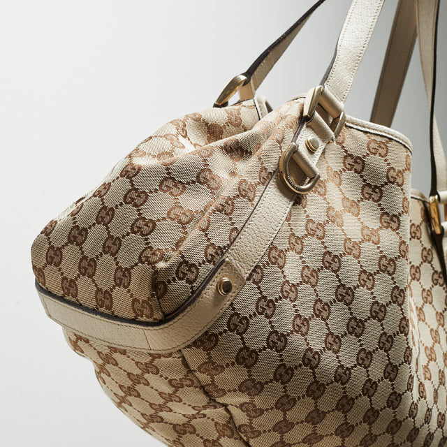 GUCCI ABBEY HAND BAG