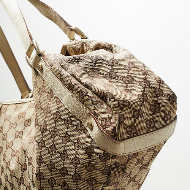 GUCCI ABBEY HAND BAG