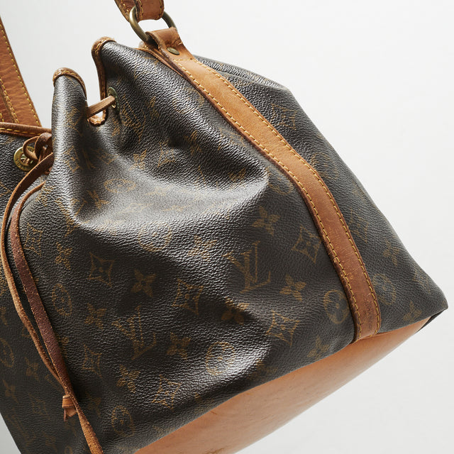 LOUIS VUITTON PETIT NOE