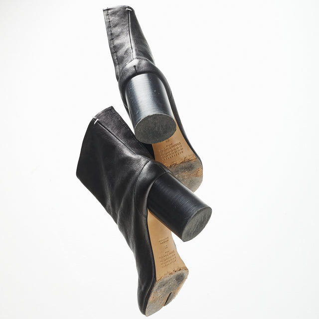 MAISON MARGIELA TABI BOOTS