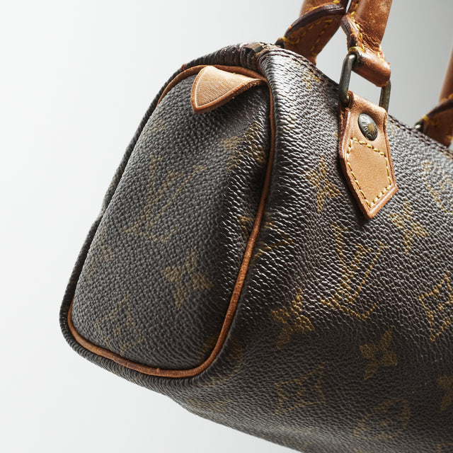 LOUIS VUITTON NANO SPEEDY