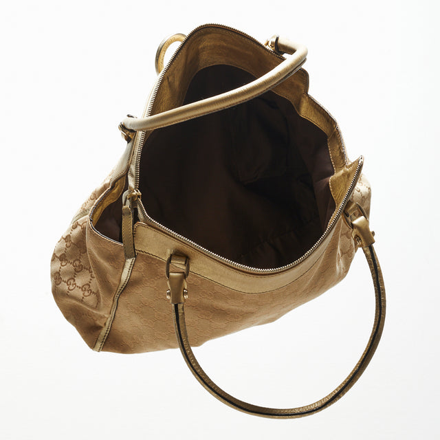GUCCI ABBEY HAND BAG