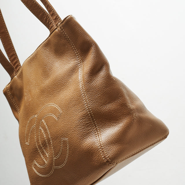 CHANEL COCO MARK HAND BAG