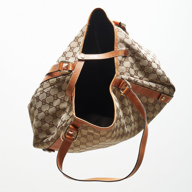 GUCCI ABBEY HAND BAG