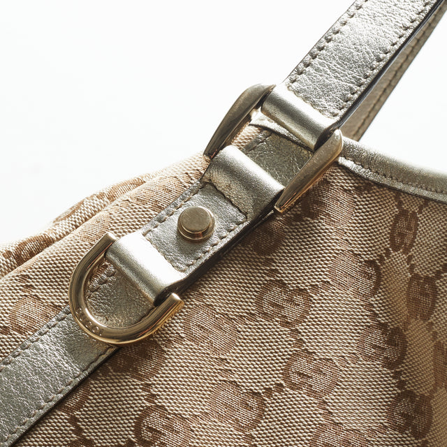 GUCCI ABBEY HAND BAG