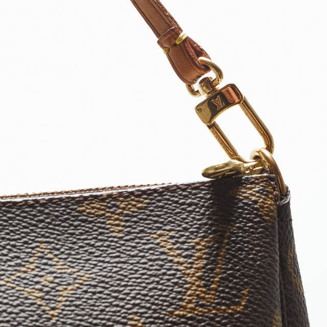 LOUIS VUITTON POCHETTE ACCESSOIRES BAG