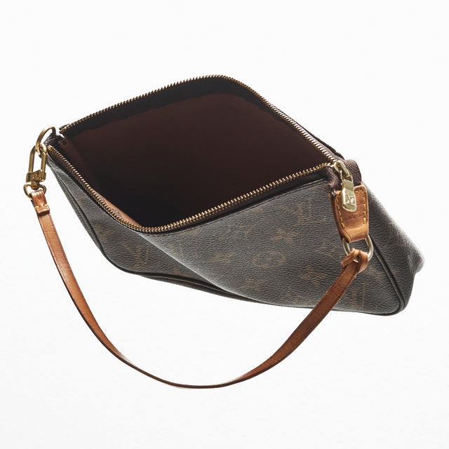 LOUIS VUITTON POCHETTE ACCESSOIRES