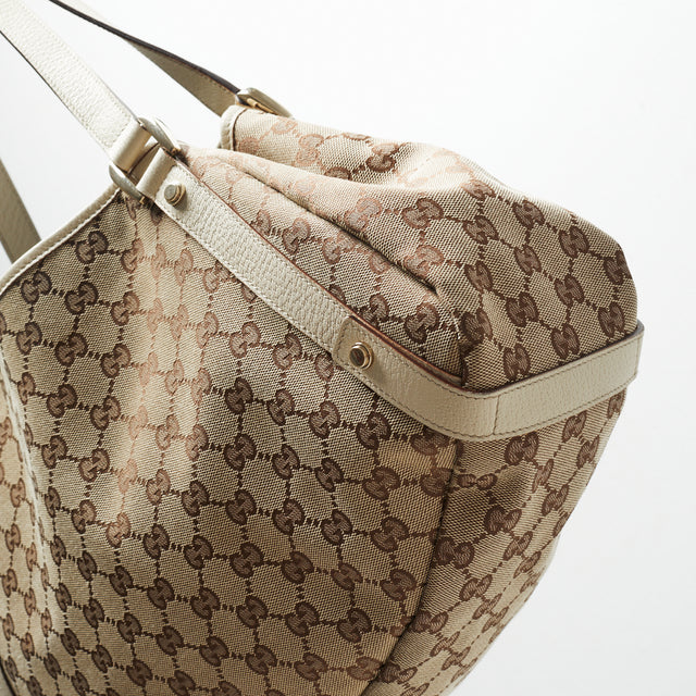 GUCCI ABBEY HAND BAG