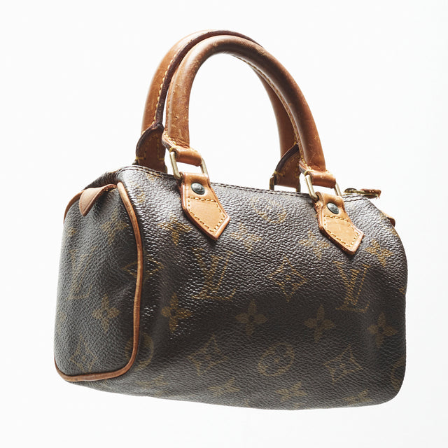 LOUIS VUITTON NANO SPEEDY